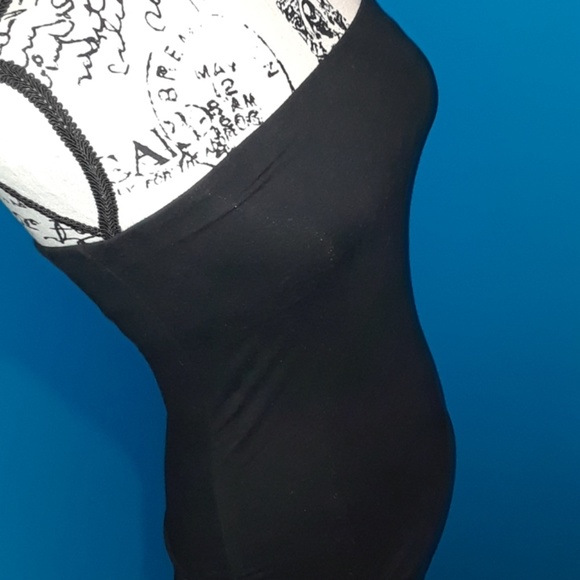 5/25.  Strapless black juniors top - Picture 6 of 8